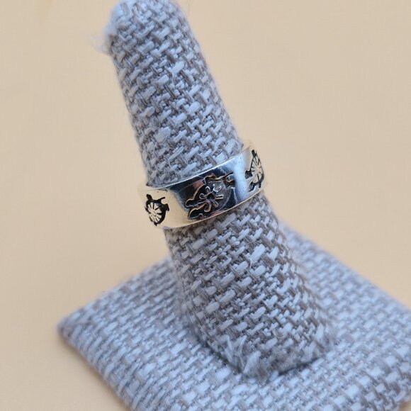 Size 7.25 Sterling Silver Cute Turtles Hefty Band Ring A5430 - Picture 2 of 9